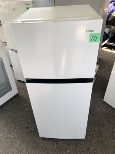 NO 171 福岡市内配送設置無料　冷蔵庫/2020年モデル/120L/Hisense/ハイセンス/HR-B1202/トップフリーザー/スタイリッシュデザイン/静音設計