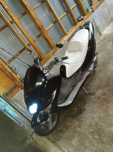 ヤマハマジェスティ125 自賠責10年6月までたっぷり ±5万円で車両