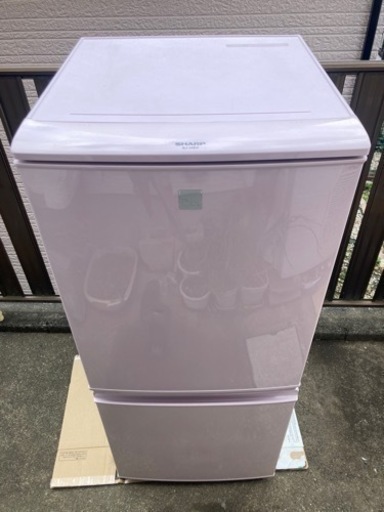 【近隣なら配達可】SHARP製冷蔵庫をお譲りします！137L　SJ-14E4-KP