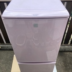 【近隣なら配達可🚚】SHARP製冷蔵庫をお譲りします！137L　SJ-14E4-KP 