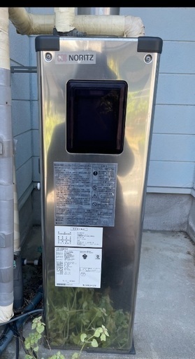 富山市水橋より、ノーリツ、2015年12月製、灯油給湯器、灯油タンクセット