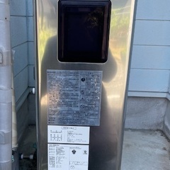 富山市水橋より、ノーリツ、2015年12月製、灯油給湯器、灯油タンクセット