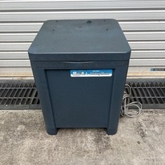 福伸電機　餌やり名人　自動給餌器　17DX 福伸電機自動給餌器 餌やり名人 DX 17L 電源タイプ 美品 錦鯉