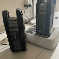 ブリヂストン バッテリー2個＋充電器 X83-33