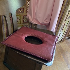 日本よもぎ蒸し協会　飛騨高山イス　美品 日本よもぎ蒸し協会 飛騨高山イス 美品