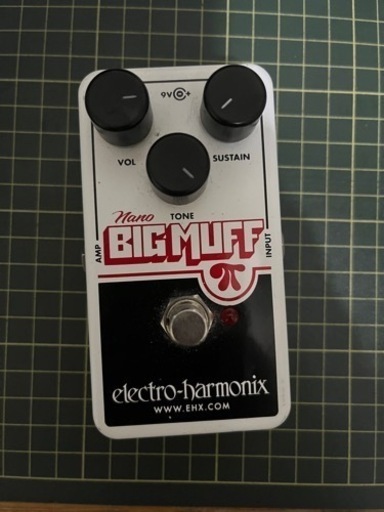 マルチエフェクターとファズエフェクター　rocktron utopia g100 bigmuff