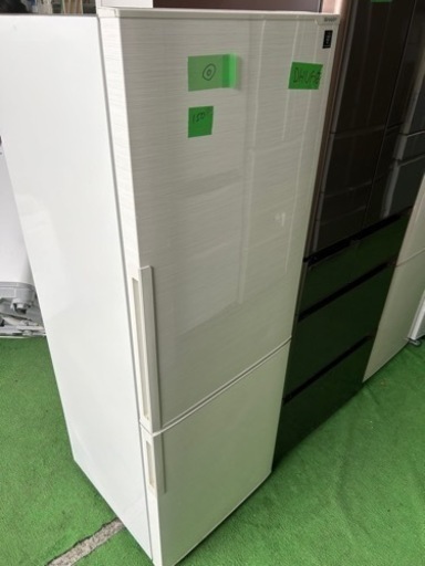 早い者勝ち大セール‼️‼️＋ご来店時、ガンお値引き‼️SHARP(シャープ) 2018年製 271L 2ドア冷蔵庫