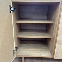 ▼値下げ▼【展示品・未使用品】木目調サイドボード 収納棚 ファブリック 日本製 参考価格69,990円💳自社配送時🌟代引き可💳※現金、クレジット、スマホ決済対応※