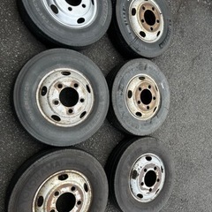 エルフ　ホイール　
タイヤセット