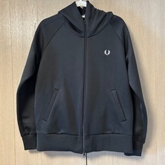 FRED PERRY トラックジャケット