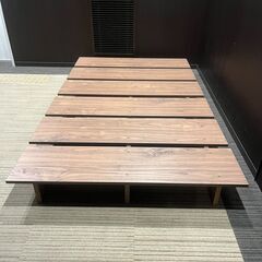 コンテナ保管中】【展示品・未使用品】シングルベッドフレーム ロー