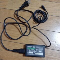 SONYソニー　PSP-100用ACアダプター