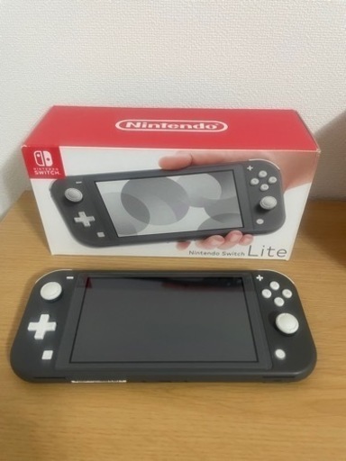 任天堂switchライト本体