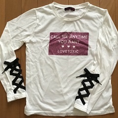 子ども服　LOVETOXIC　Tシャツ　150