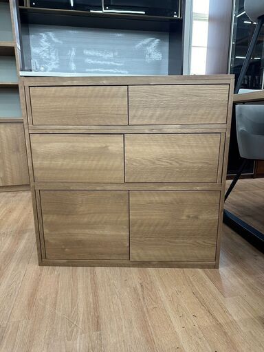 【展示品・未使用品】伸縮ラック コーナーラック 木製 リビング家具 リビング収納 幅180∼140cm 参考価格13,990円自社配送時代引き可(現金、クレジット、スマホ決済対応)