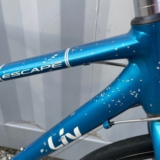 クロスバイク ジャイアント ESCAPE 身長155-170cm 定価5.7万円 2023