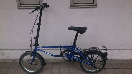 ★★★激安 ほぼ新車【１６インチ 折り畳み自転車・リヤキャリア付き・ハンドル高さ調整可能】★★★