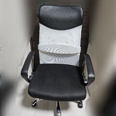 【超美品】オフィスチェア　ゲーミングチェア　椅子