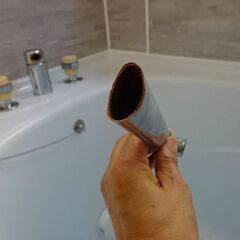 浴室混合水栓蛇口交換