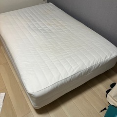 【ネット決済・配送可】家具 ベッド セミダブルベッド