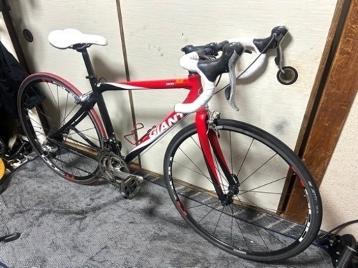 GIANT.DCR-3 SHIMANOティアグラコンポ27段変速 SHIMANO.R500ホイール