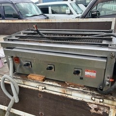 中古 ヒゴグリラー 万能卓上型 3P-221C 3相200V 長1020×幅600×