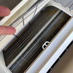 お取引先確定】HITACHI ルームエアコン 白くまくん RAS-AJ22J 2019年製 