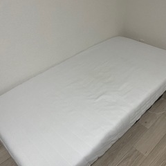 【ネット決済】家具 ベッド シングルベッド  脚付きマットレス ...