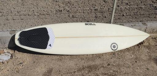 ○サーフボード ケース付き ショートボード 6'3　scell ３点セット