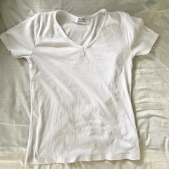 【０円】しまむら VネックTシャツ ホワイト Mサイズ