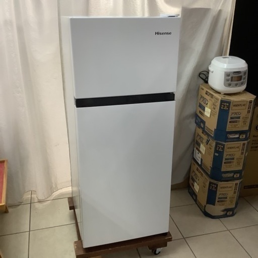 Hisense  ハイセンス　冷蔵庫　HR-B12HW   2023年製 124L