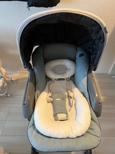 【美品】Combi 電動ネムリラBEDi Longシリーズ