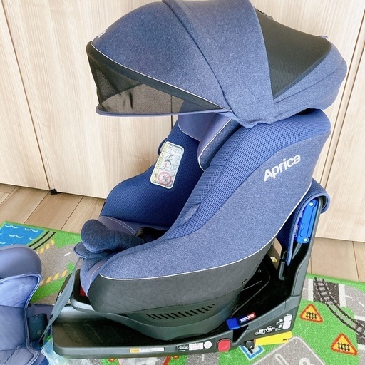 アップリカ　チャイルドシート　クルリラプレミアム　ISOFIX ベルト　両用　新生児