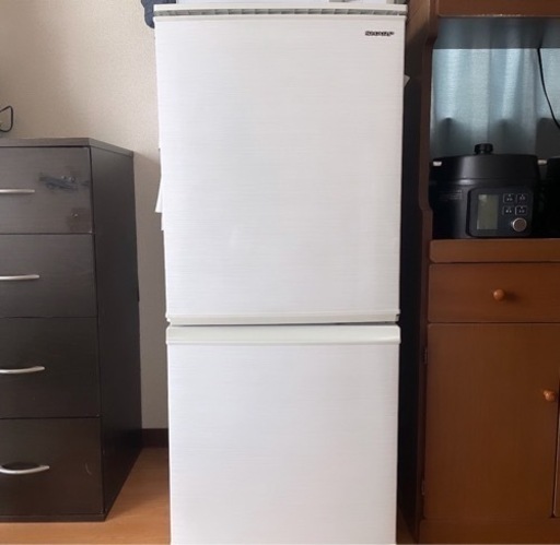 【非対面取引】美品‼️2019年製 SHARP 137L 冷蔵庫