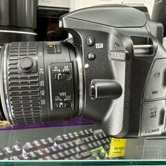 【U1642】ｶﾒﾗ ﾆｺﾝ D3300 ﾀﾞﾌﾞﾙｽﾞｰﾑｷｯﾄ フィルター付き