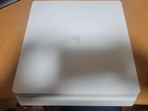 6月8日まで限定価格！PS4 本体　CUH-2000BB02 グレイシャー・ホワイト 1TB