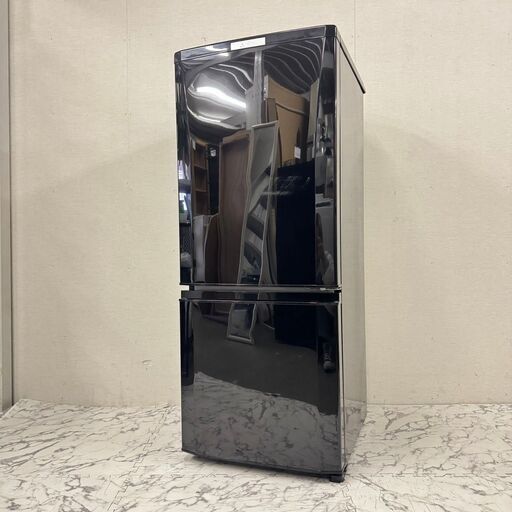 18115  MITSUBISHI 一人暮らし2D冷蔵庫 2020年製 146L ◆大阪市内・東大阪市他 6,000円以上ご購入で無料配達いたします！◆ ※京都・高槻・枚方方面◆神戸・西宮・尼崎方面◆生駒方面、大阪南部方面　それぞれ条件付き無料配送あり！