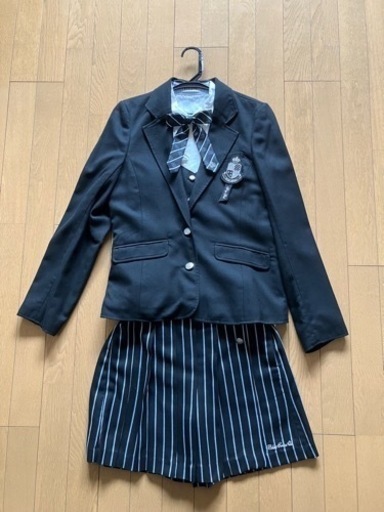 卒業式など ナルミヤ blue cross 子供フォーマルスーツLL（女の子170相当）