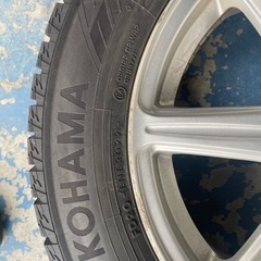 １６インチホイール付冬タイヤほぼ新品！