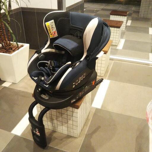 【ふらん様お取引中】チャイルドシート エールベベクルット3i