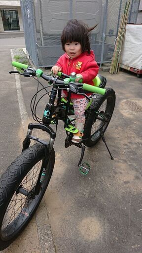 ファットバイク　自転車本体　チャイルドシート付き
