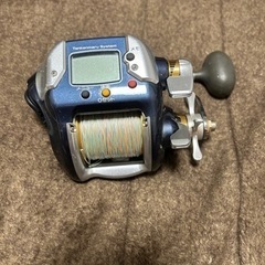 土日限定　
電動リール　ビーストマスター 3000