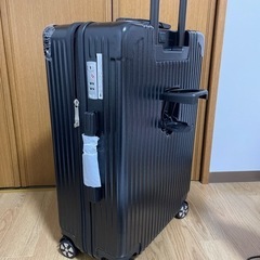 バッグ  3-5泊用 
新品未使用スーツケース  