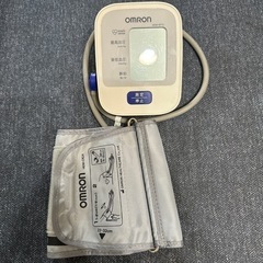 オムロン 家庭用血圧計
