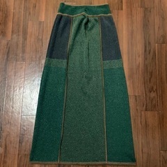 public tokyo  スカート