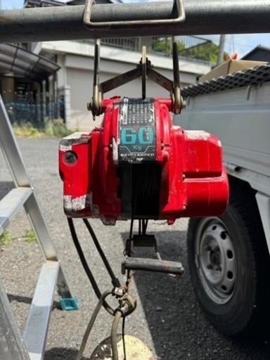 新ダイワ　ウインチ　SW60  100v