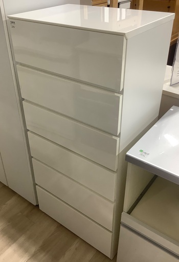 ニトリ　6段チェスト　クエス　ホワイト　入荷致しました！