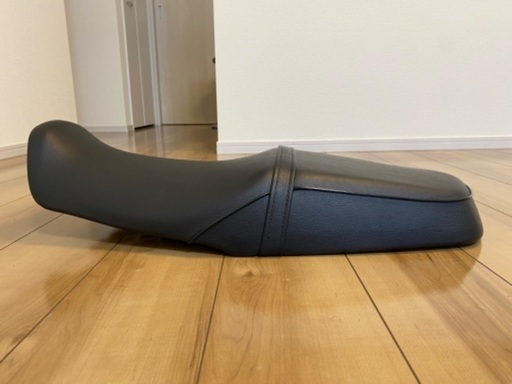 cb1100 sc65純正シート CB1100 SC65 純正シート CB1100 (SC65)純正