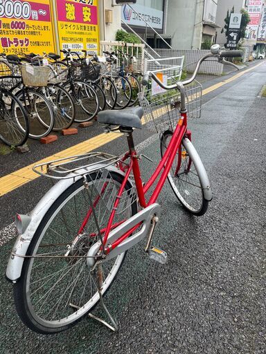 リサイクルショップどりーむ天保山店　No1208　自転車　ママチャリ　26インチ　赤色　ベル付き