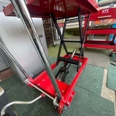 【リサイクルサービス八光】liftdaishasy15 (レッド) 油圧式昇降台車 リフトカート